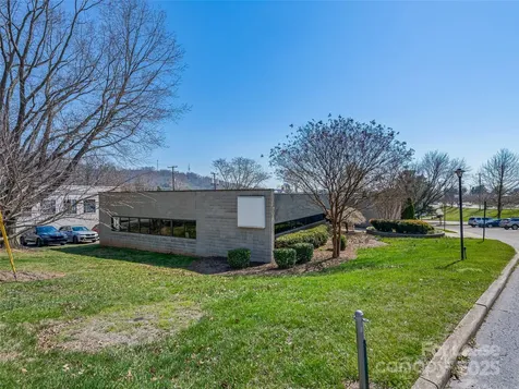 86 Asheland Avenue Asheville NC 28801