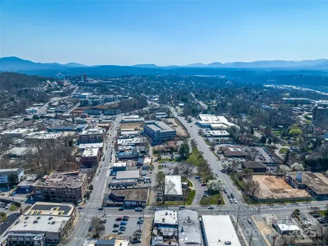 86 Asheland Avenue Asheville NC 28801