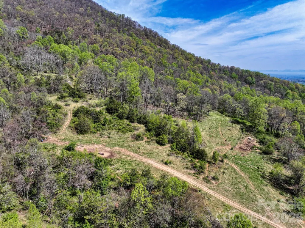 1567 Newfound Road Leicester NC 28748