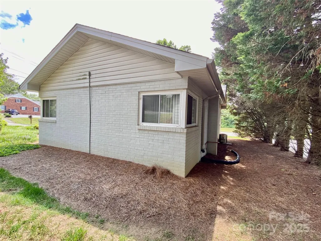 400 Statesville Boulevard Salisbury NC 28144