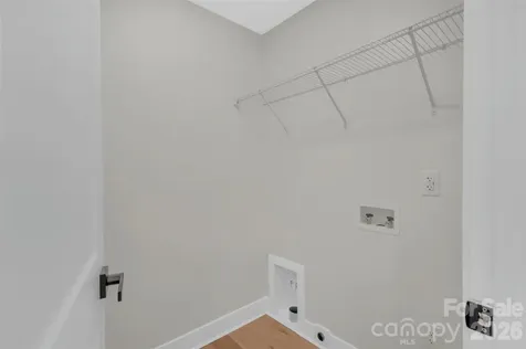 3942 Mcmillan Street Charlotte NC 28205