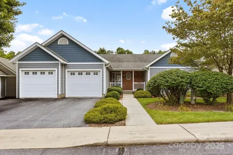 315 Charlestown Drive Hendersonville NC 28792