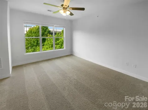 1031 Skyline View Way Charlotte NC 28204