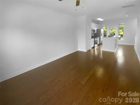 1031 Skyline View Way Charlotte NC 28204