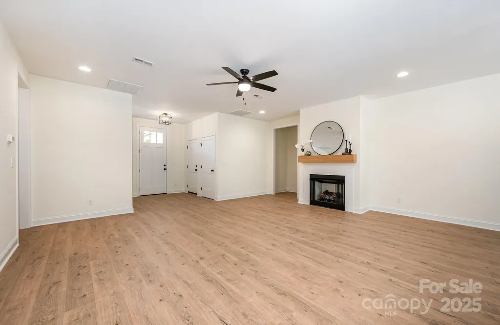 1105 Rudder Circle Salisbury NC 28146