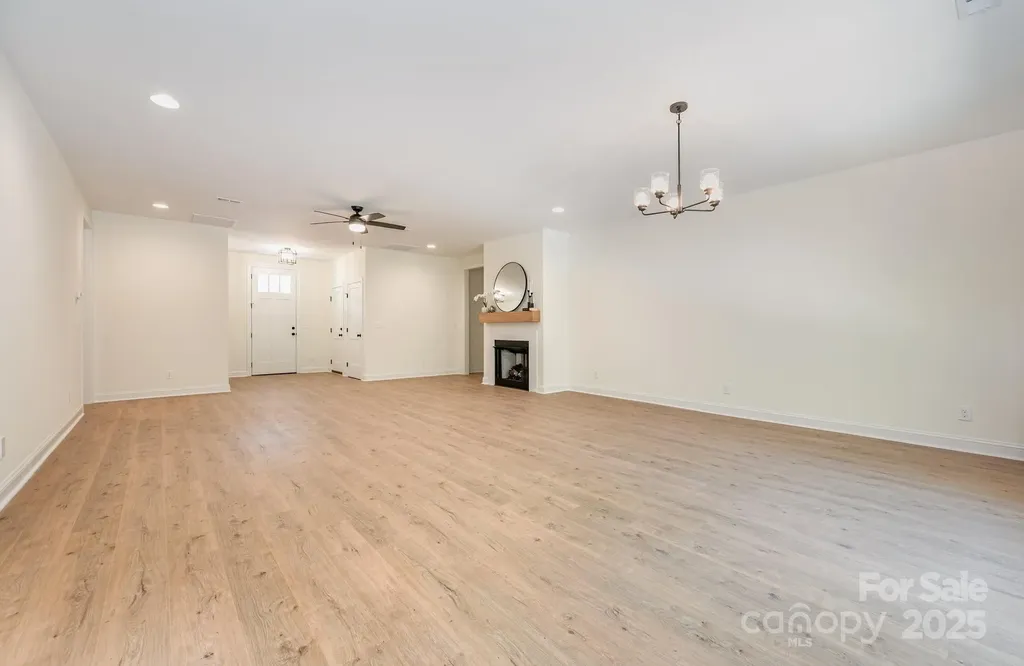 1105 Rudder Circle Salisbury NC 28146