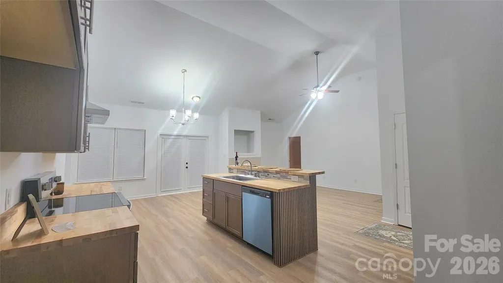 201 Tarrington Drive Statesville NC 28625