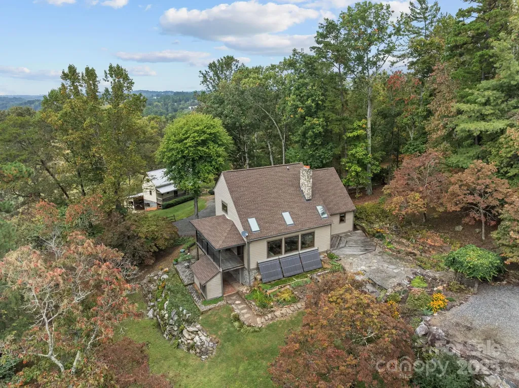 71 Kuykendall Branch Asheville NC 28804