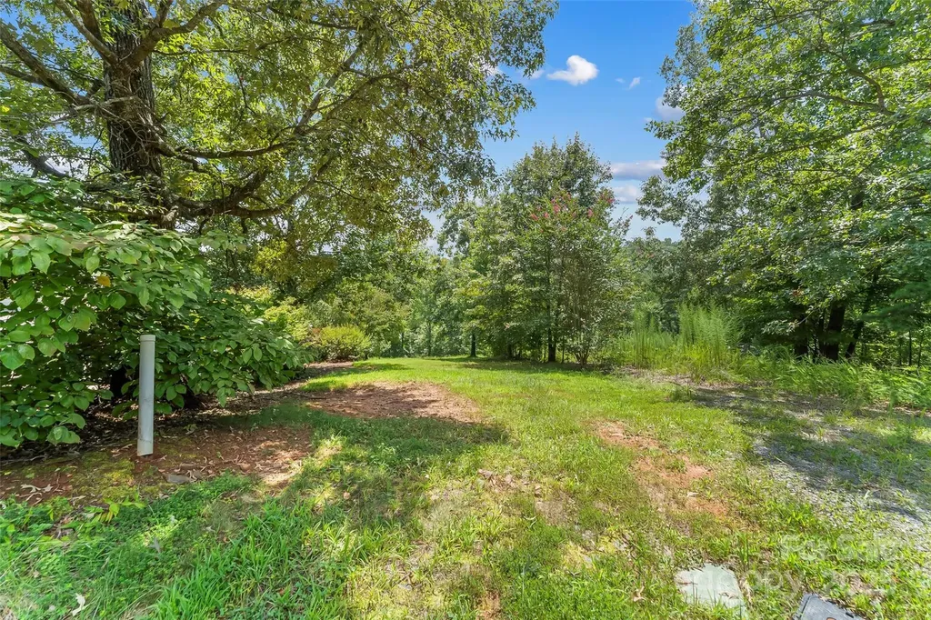 2076 Waterford Way Morganton NC 28655