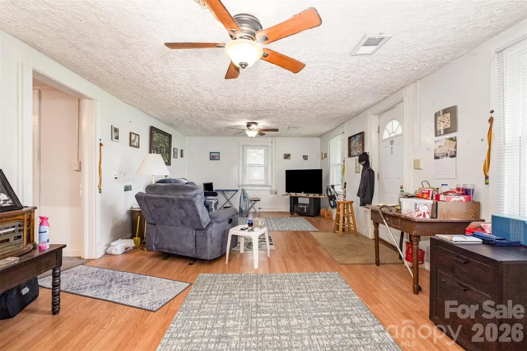 3948 Main Avenue Drive NW Hickory NC 28601