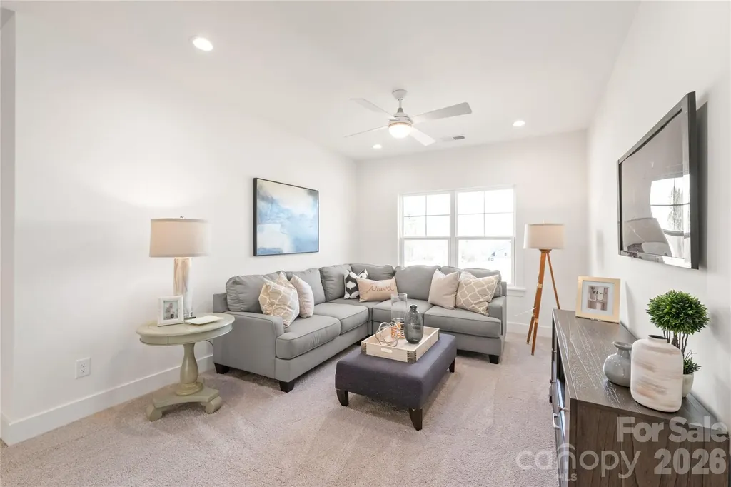 19048 Newburg Hill Road Davidson NC 28036