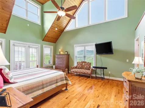 370 Appaloosa Trail Burnsville NC 28714