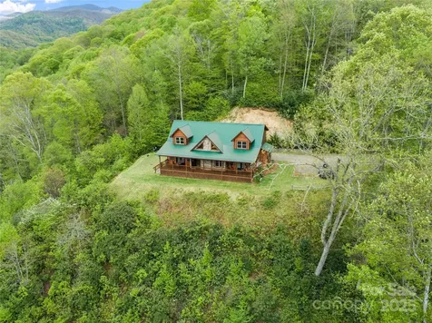 370 Appaloosa Trail Burnsville NC 28714