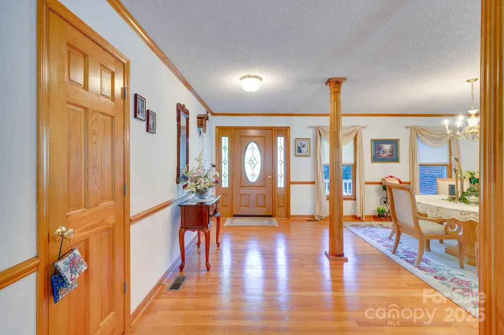 3132 Fox Den Circle Iron Station NC 28080