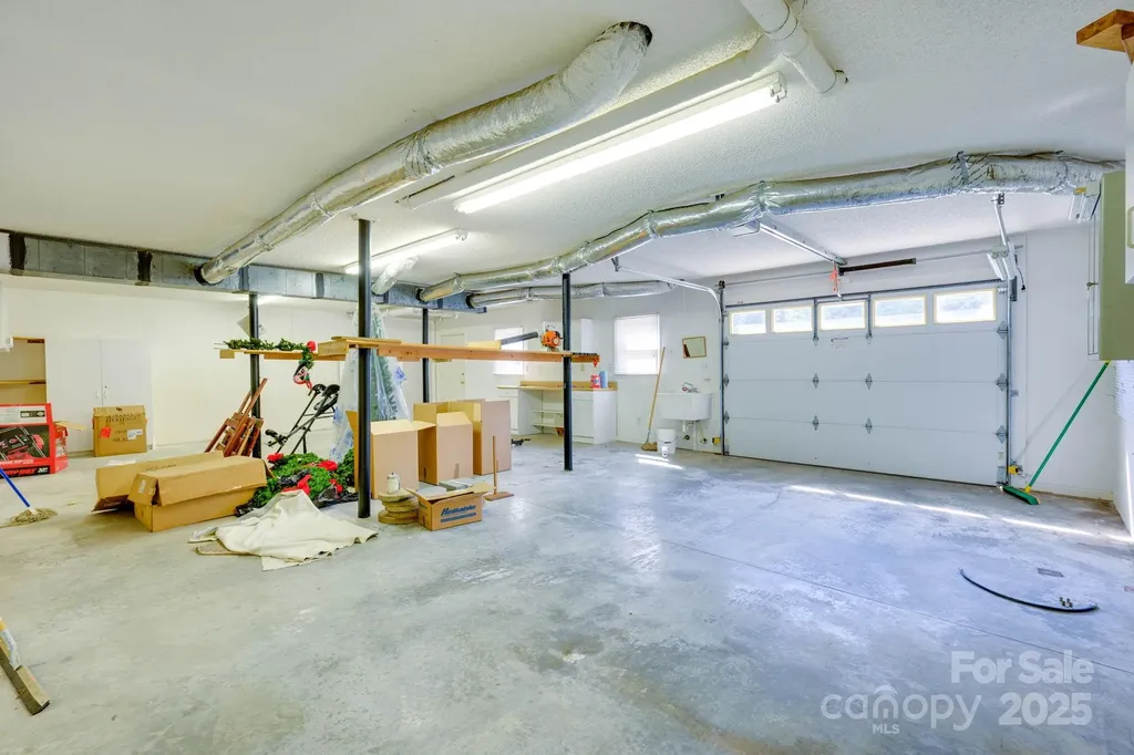 3132 Fox Den Circle Iron Station NC 28080
