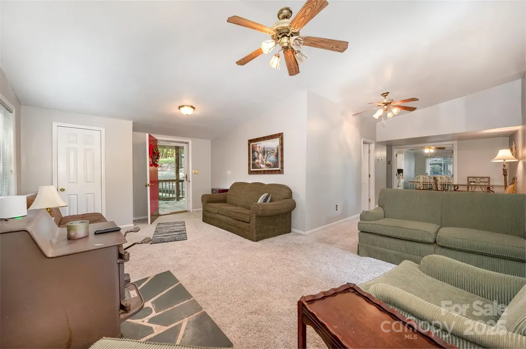 494 Deerfield Road Mount Gilead NC 27306