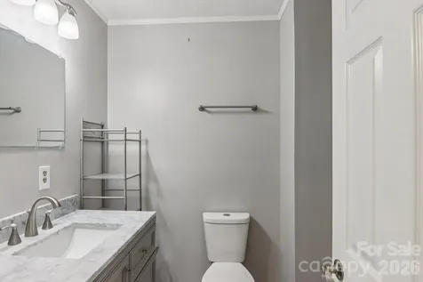 264 Cashdon Drive Mills River NC 28759