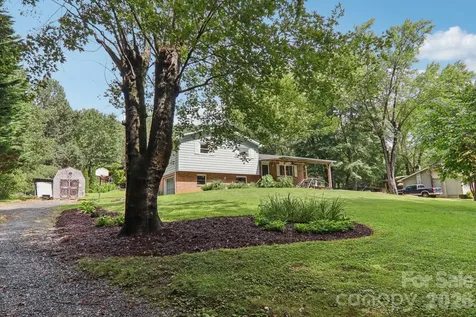264 Cashdon Drive Mills River NC 28759