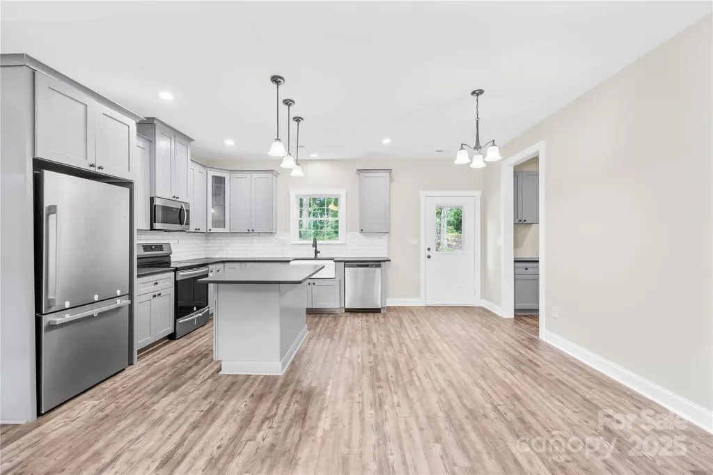 1029 Hunter Valley Road Shelby NC 28150