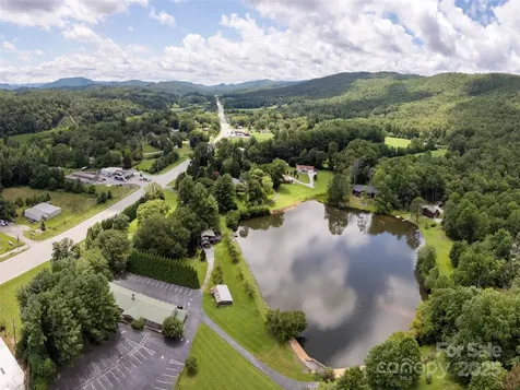 8826 Boylston Highway Mills River NC 28759