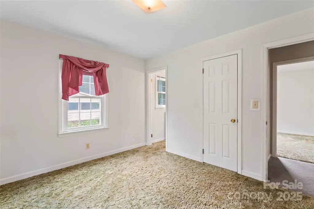 320 Forest Park Drive Denton NC 27239