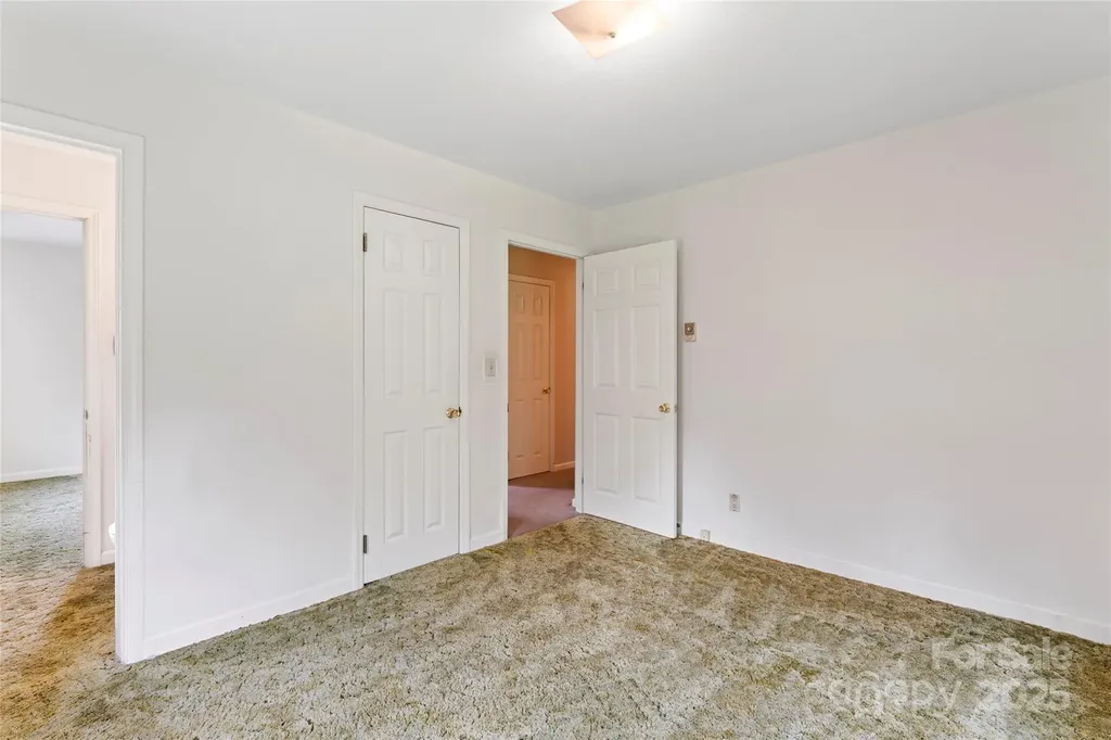 320 Forest Park Drive Denton NC 27239