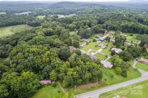 320 Forest Park Drive Denton NC 27239
