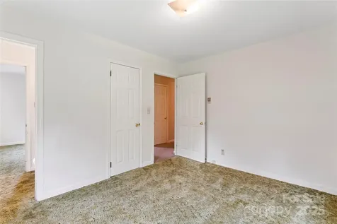 320 Forest Park Drive Denton NC 27239