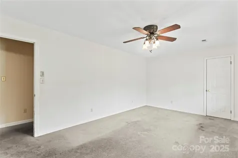 320 Forest Park Drive Denton NC 27239