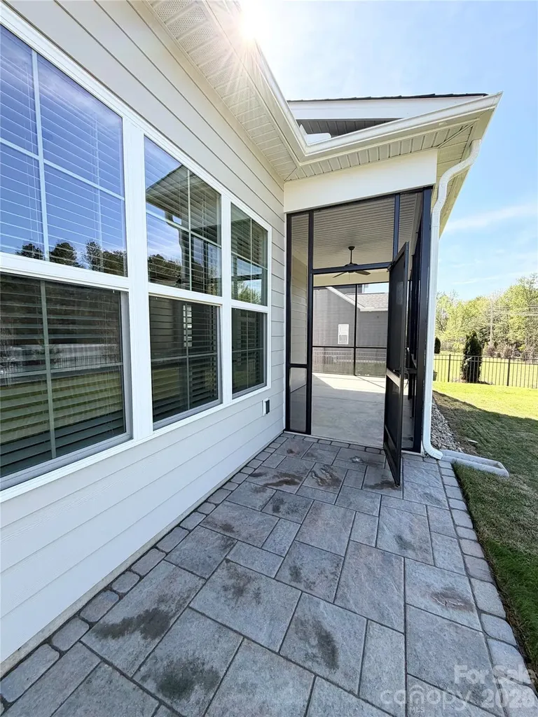 6853 Glen Abbey Lane Mount Pleasant NC 28124