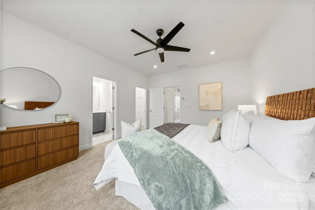 236 Judson Avenue Charlotte NC 28208