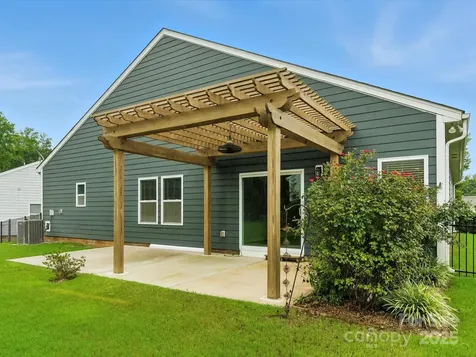 1628 Spring Blossom Trail Fort Mill SC 29708