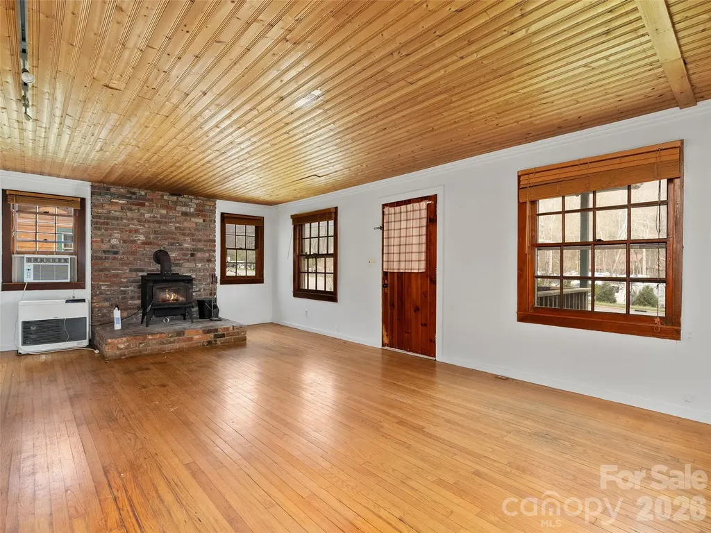 1361 Soco Road Maggie Valley NC 28751