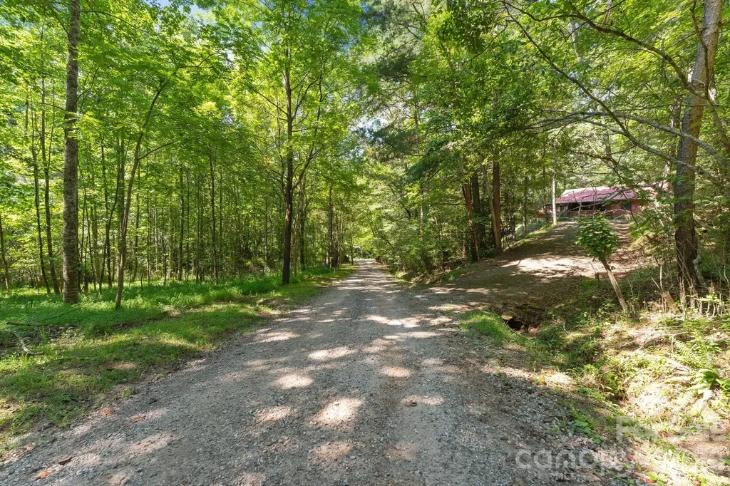 80 Breezewood Drive Bryson City NC 28713