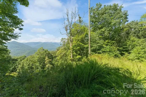 80 Breezewood Drive Bryson City NC 28713