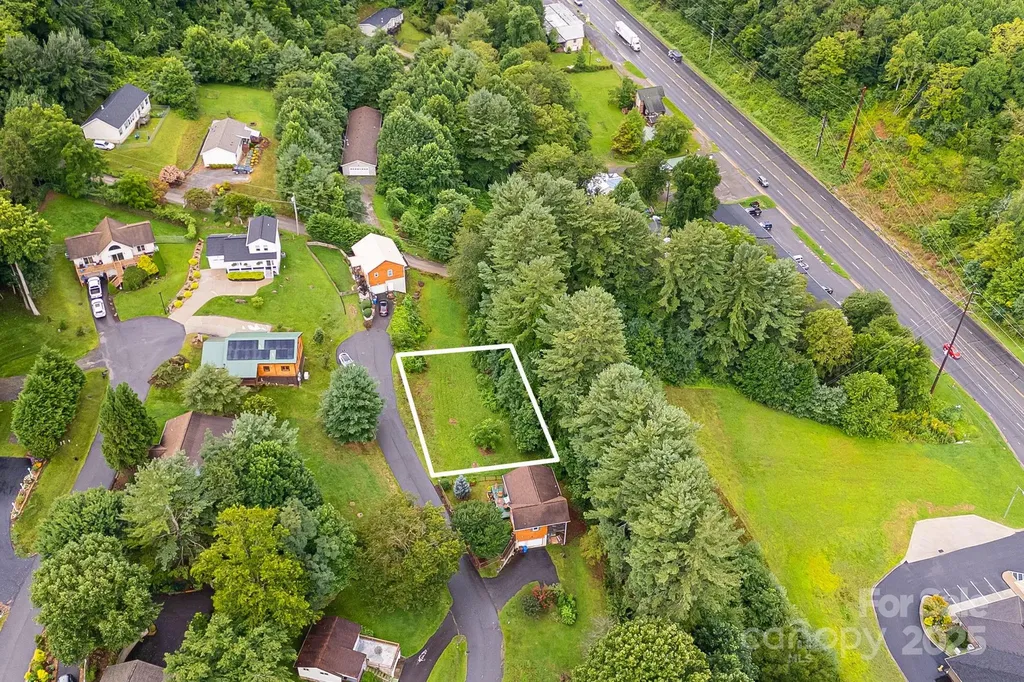 9999 Whippoorwill Way Waynesville NC 28786