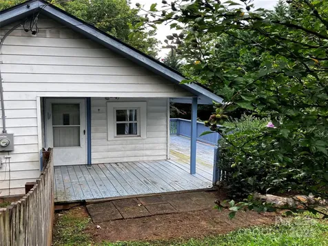 120 Harrison Street Swannanoa NC 28778