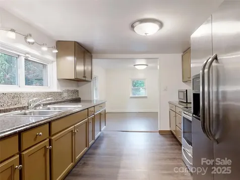 120 Harrison Street Swannanoa NC 28778