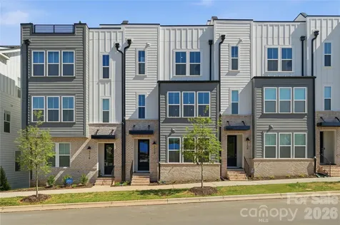 7110 Westrow Avenue Charlotte NC 28278