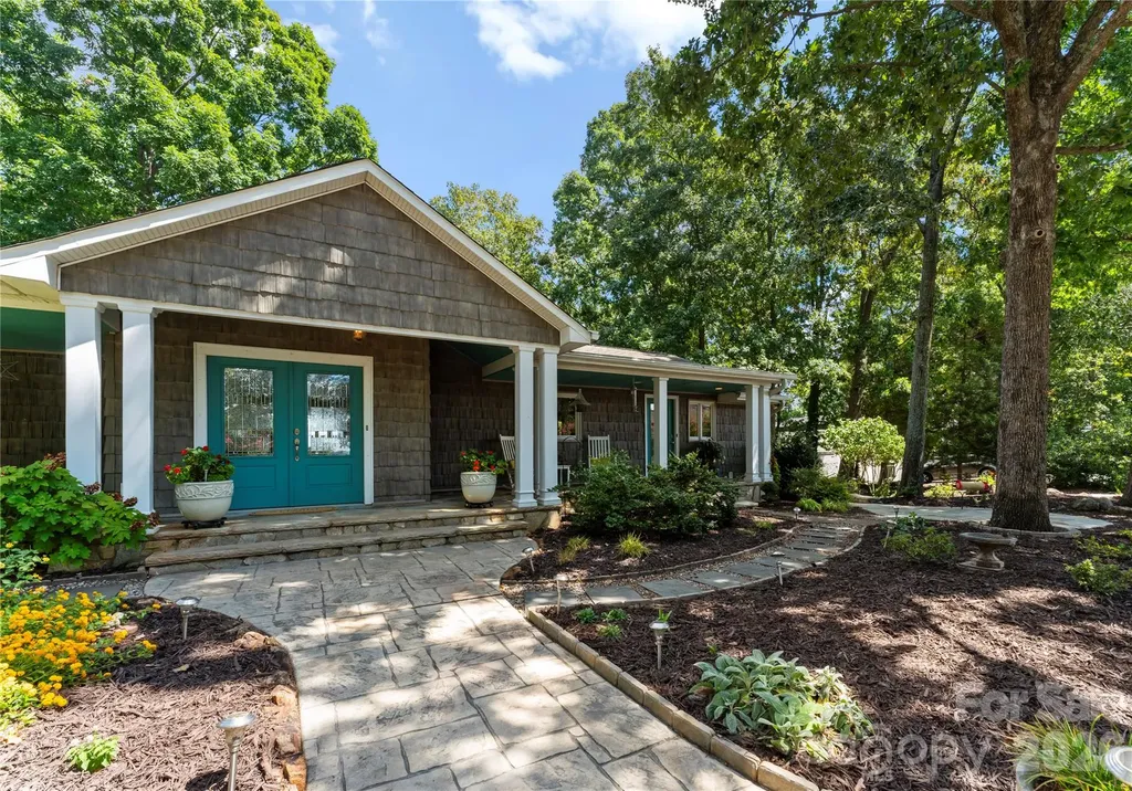 16318 Belle Isle Drive Cornelius NC 28031
