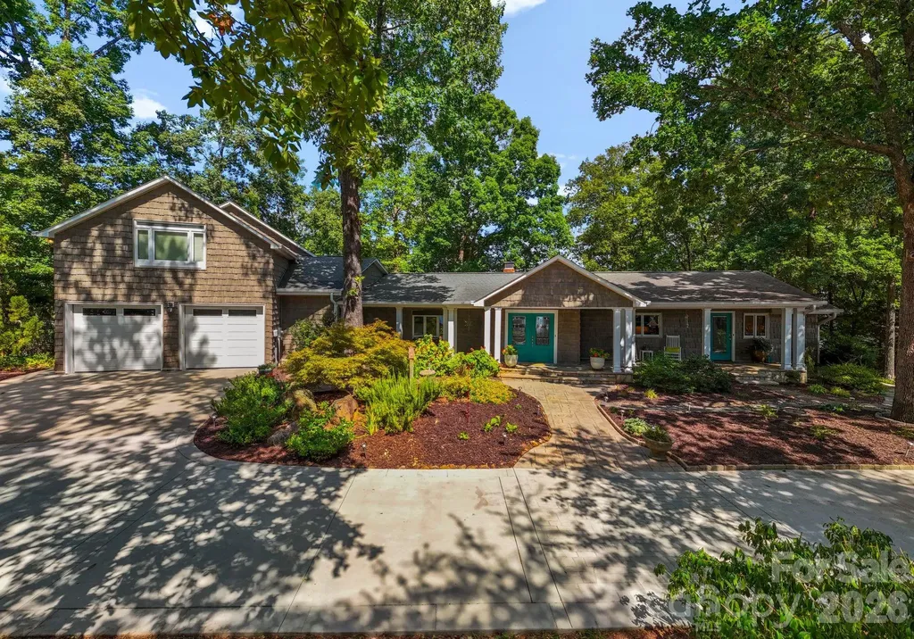 16318 Belle Isle Drive Cornelius NC 28031