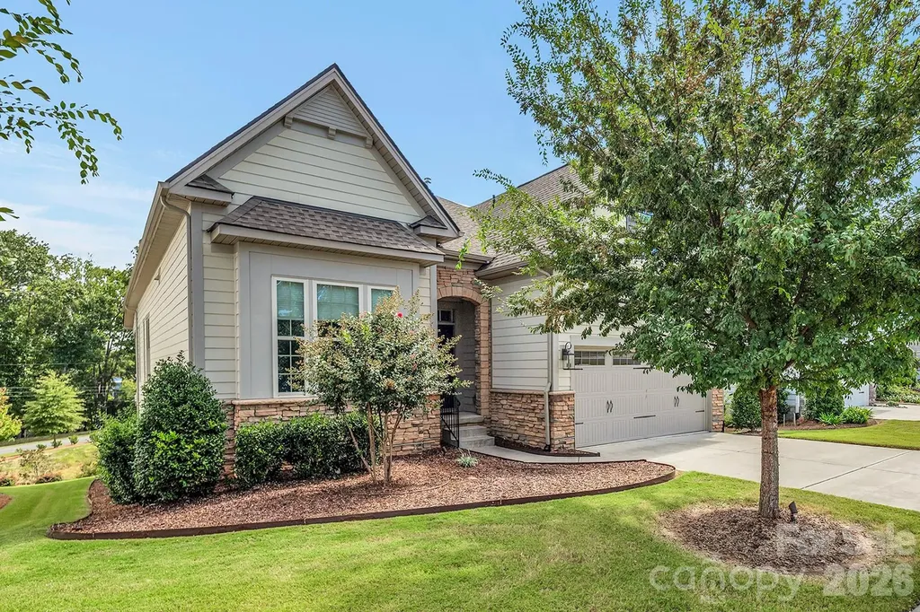 14008 Little Spring Court Charlotte NC 28278