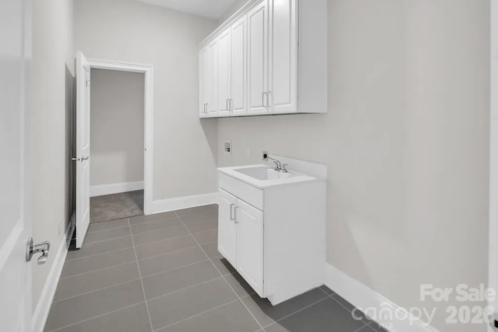 14008 Little Spring Court Charlotte NC 28278