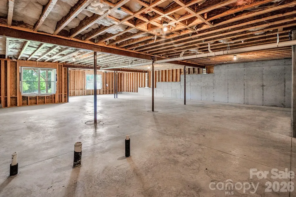 14008 Little Spring Court Charlotte NC 28278