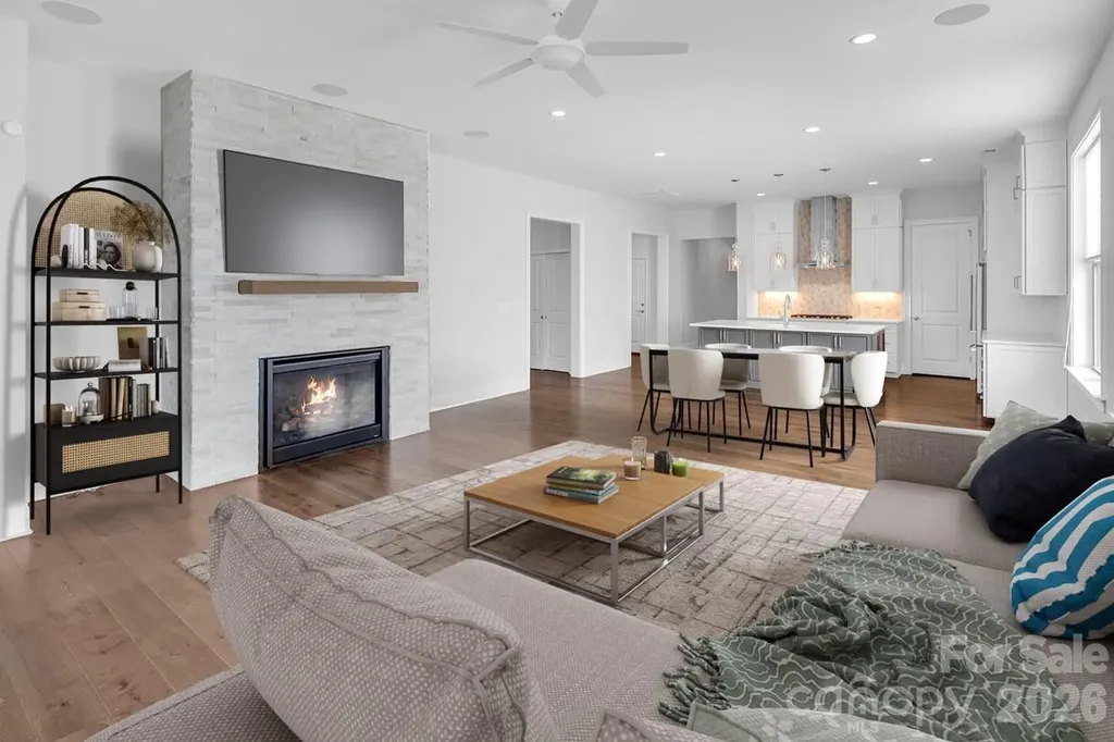 14008 Little Spring Court Charlotte NC 28278