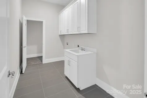 14008 Little Spring Court Charlotte NC 28278