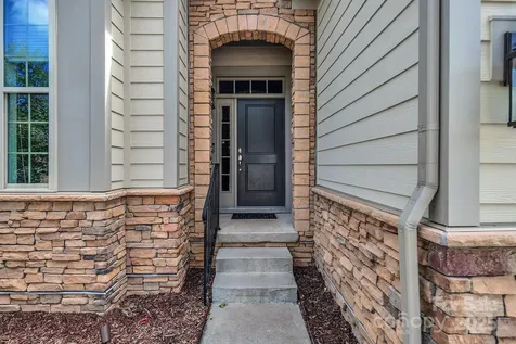 14008 Little Spring Court Charlotte NC 28278