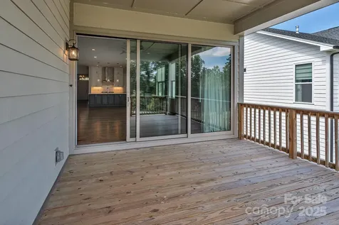 14008 Little Spring Court Charlotte NC 28278