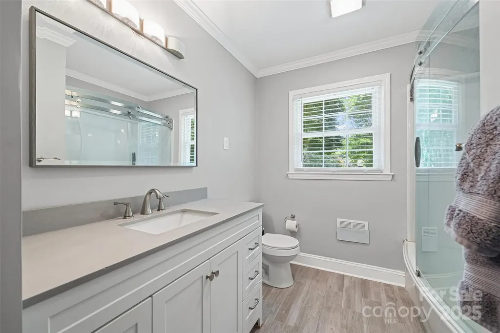 1045 Dooley Drive Charlotte NC 28227
