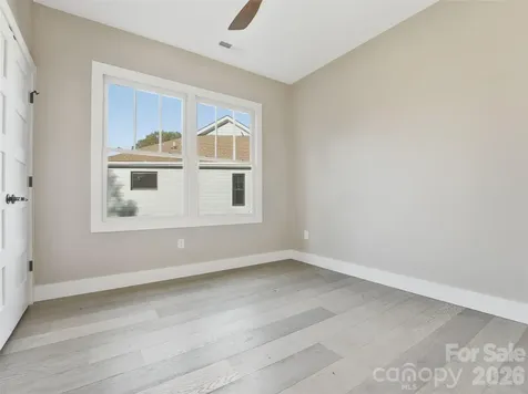 30 Olde Oak Court Hendersonville NC 28792